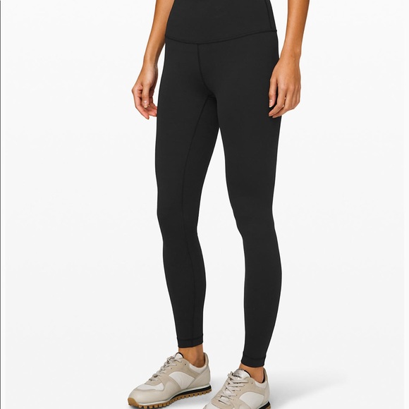 Lululemon Black Wunder Under Leggings size 4 - Picture 1 of 2